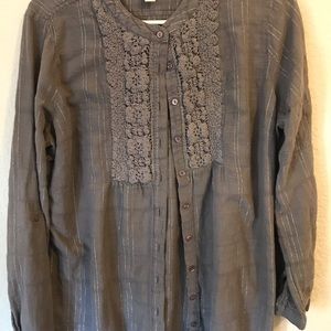 Long sleeve gray with silver point stripe